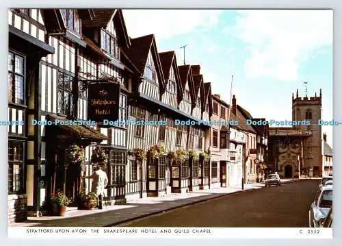 D336384 Stratford Upon Avon. Das Shakespeare Hotel und die Gildenkapelle. Richter. C.