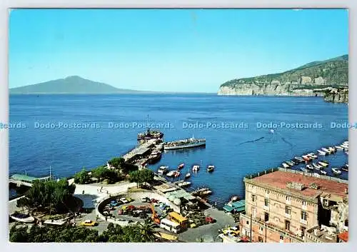 D338361 Sorrent. Der Hafen. Interdipress. Kina