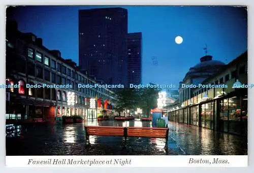 D338365 Boston. Masse. Faneuil Hall Marktplatz bei Nacht. Historische Farbprodukte