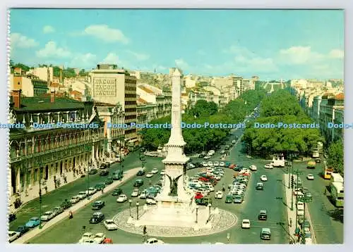 D336464 Lissabon. Portugal. Restauradores Square und Liberdade Avenue. Comer