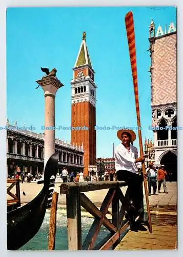 D336607 Venezia. Markusplatz. Ardo