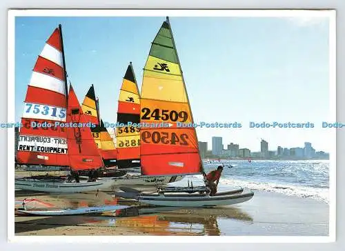 D339047 Südafrika. Durban. Natal. Bunte Segel der Hobie-Katzen auf Addington
