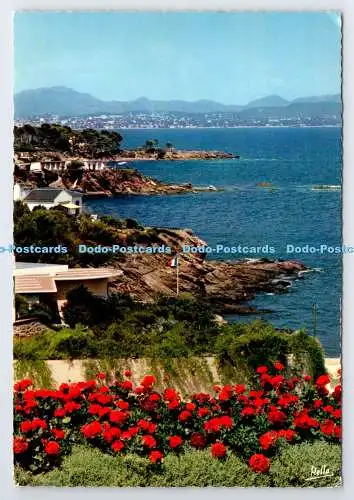 D337111 La Cote d Azur Varoise. Entre Saint Aygulf et les Calanques des Issambre