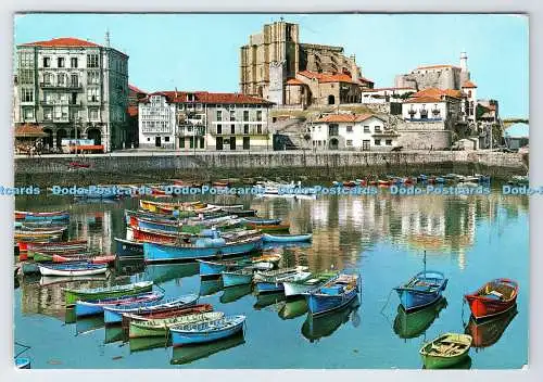 D339187 Castro Urdiales. Hafen von Puerto. Garcia Garrabella