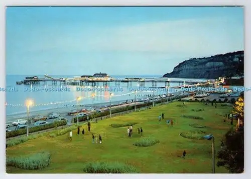 D339301 Isle of Wight. Shanklin Esplanade und Pier bei Nacht. J. Arthur Dixon
