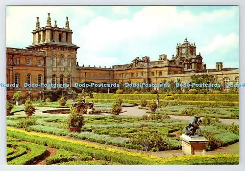 D337385 Blenheim Palace. Italienischen Gärten. Fotopräzision