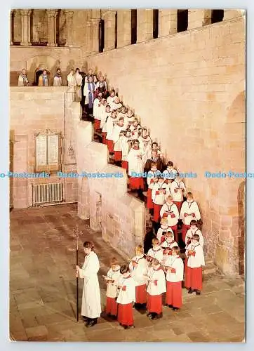 D339377 Hexham Abbey. Chor absteigende Mitternachtstreppe. Walter Scott. Bradford