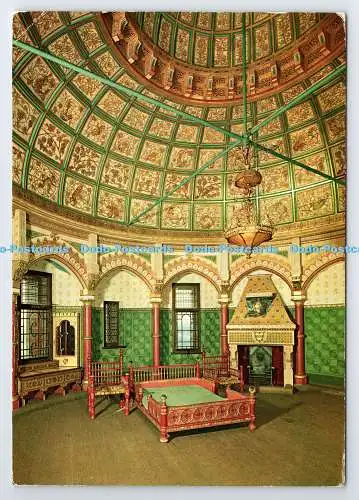 D339393 Glamorgan. Castell Coch. Schlafzimmer der Dame. George Pulman. Krone