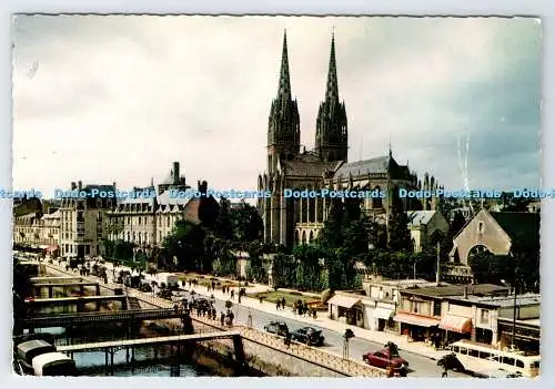 D337441 Quimper. Finistere. La Cathedrale. Jos