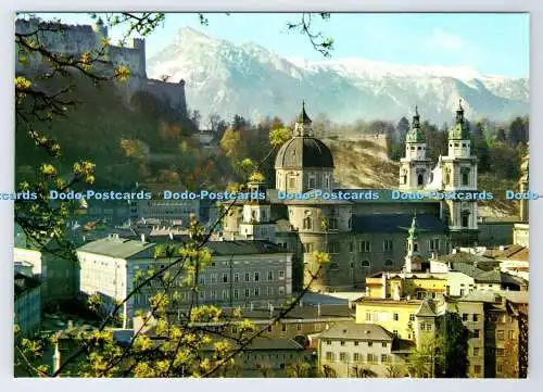 D339414 Die Festspielstadt Salzburg. Blick auf die Kathedrale. MM