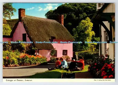 D339548 Somerset. Cottages in Dunster. John Hinde. E. Ludwig