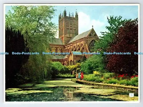 D339553 Wells Cathedral. Aus dem Garten des Bischofspalastes. Walter Scott. Bradford