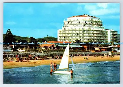 D337672 Sitges. Barcelona. Strand von Oro und Calipolis Hotel. Antonio Rafales