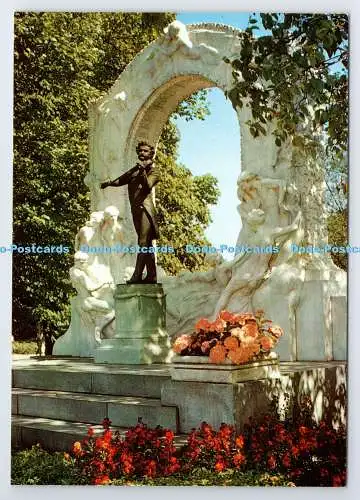 D337787 Wien. Johann Strauss Denkmal. Bauer