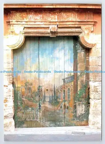 D338009 Roussillon. Une Porte Decoree. Aris. Bandol. Lumiere et Beaute du Lubero