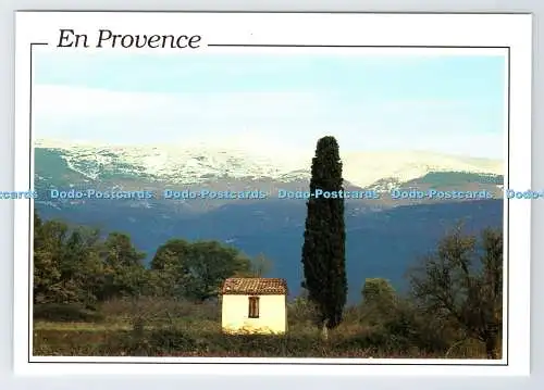 D338011 En Provence. Petit Cabanon au Pied du Mont Ventoux. SL. Lyoncolor