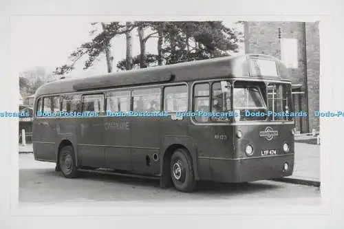 C028145 Bus. RF123. LYF474. Grüne Linie. Altes Foto