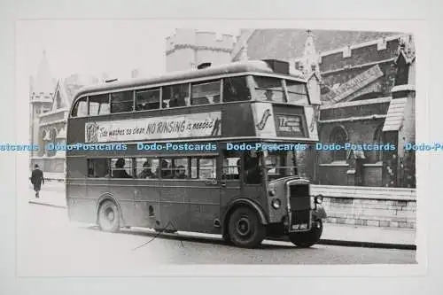 C028206 Bus. Nr. 77. London Transport. Altes Foto