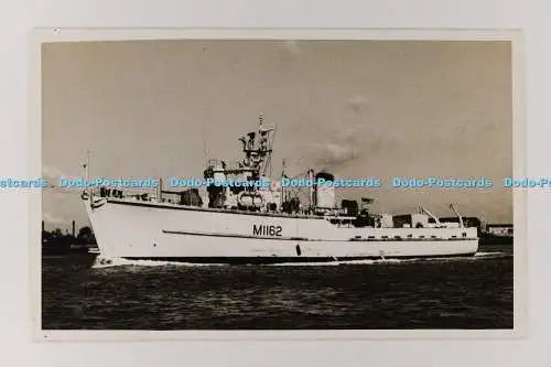C029360 HMS Kildarton M1162. Altes Foto