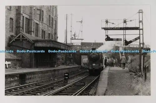 C029438 Edinburgh. Bahnhof Osterstraße. Lokomotive. Altes Foto