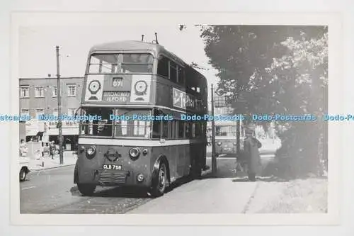 C028449 Trolleybus. Broadway Ilford. Nr. 691. GLB75B. Altes Foto