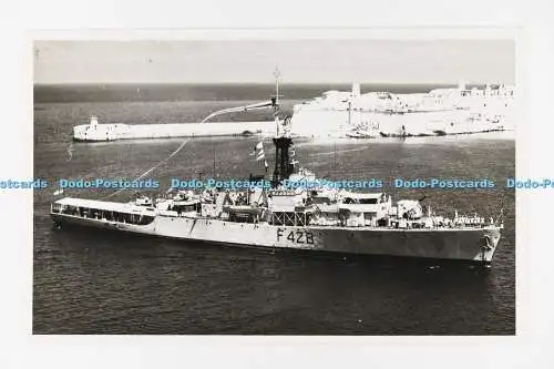 C028518 HMS Loch Alvie F428. Antonius und Joseph Pavia. St. John Street. Valletta