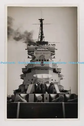 C028575 HMS Howe 32. Tom Molland. Roy Smith. Arkadische Fotos. Altes Foto