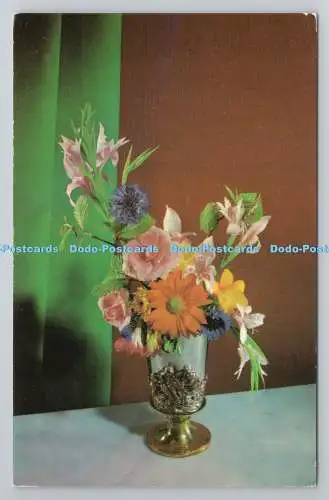 R780569 Blumenvase. Gedruckt in Großbritannien