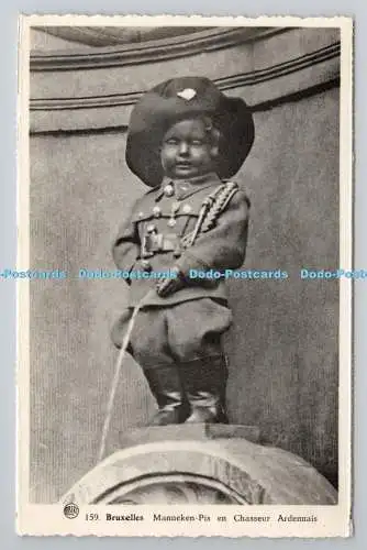 R781460 Bruxelles. Manneken Pis en Chasseur Ardennais. A. Dohmen
