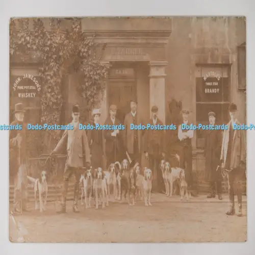 C027185 Crowborough PM Pub People With Dogs John Jameson Whiskey Martell Three S