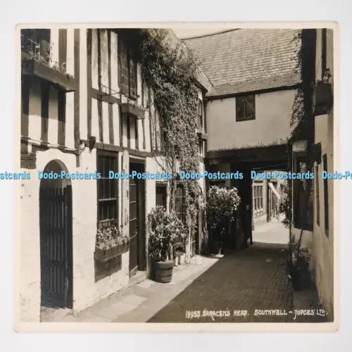 C027403 Southwell Saracens Head Judges 19953