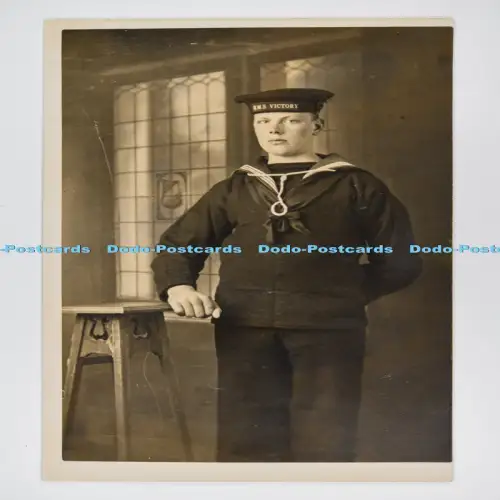 C029527 H M S Victory Man In Uniform Gale Studios Cardiff