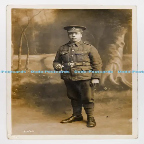 C029861 Mann in Uniform Postkarte