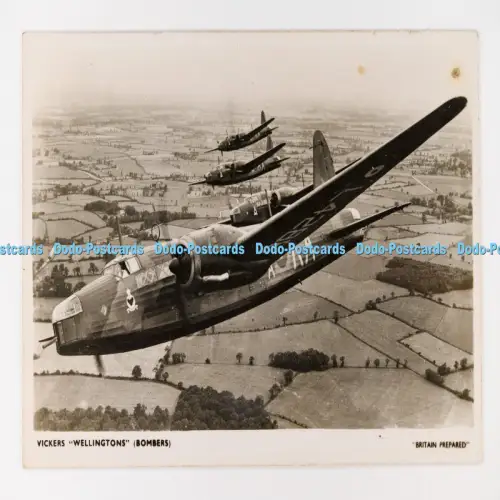 C029945 Vickers Wellingtons Bomber Britain Prepared The Flighting Services H M
