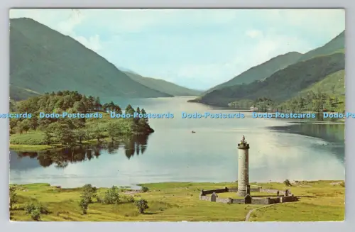 R783232 Das Glenfinnan Monument und Loch Shiel auf der Straße zu den Inseln