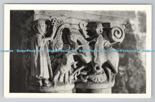 R787627 Santillana Del Mar. Real e Insigne Colegiata. Capitel del Caballero y la