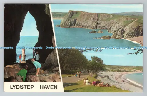 R790660 Lydstep Haven Die Schmugglerhöhle Lydstep Geschäfte und Post Foto Pr