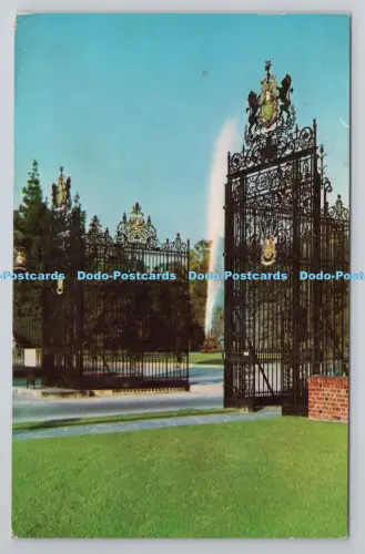 R803951 Glendale California Forest Lawn Memorial Park The Entrance Gates A Vista