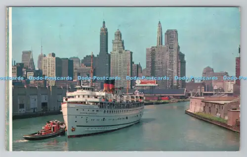 R803955 S S North American The Georgian Bay Line im Chicago River in der Nähe von Entra