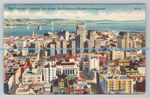 R804149 San Francisco Oakland Bay Bridge San Francisco Skyline im Vordergrund Smi