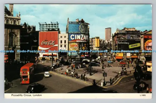 R804925 London. Piccadilly Circus. E. T. W. Dennis. Scarborough