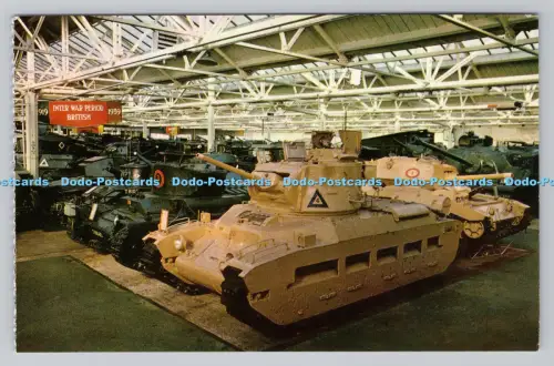 R810294 The Royal Armoured Corps Tank Museum. Matilda und Valentine Tanks. Jarro