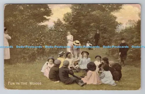 R805051 Spaß im Wald. Wochenmärchenerzähler. Zart. Fenwick. York