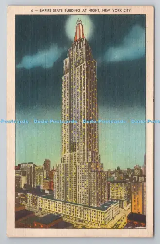 R805066 New York City. Empire State Building in der Nähe. Manhattan Postkarte