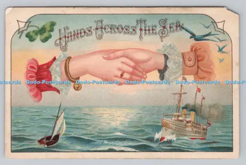 R808394 Hände übers Meer. Blumen. Schiff im Meer
