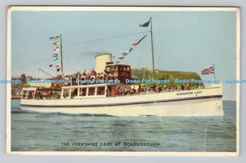 R808396 The Yorkshire Lady at Scarborough