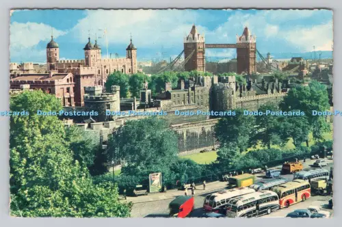 R808401 London. Der Tower und die Tower Bridge