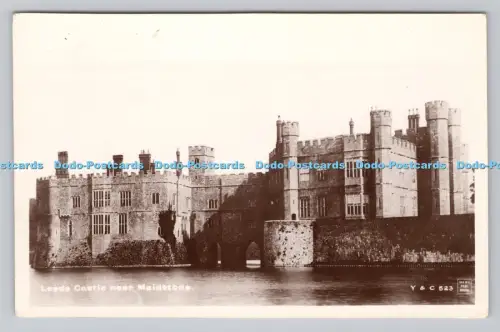 R806901 Leeds Castle Near Maidstone