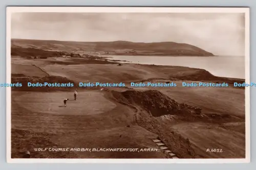 R808640 Arran. Golfplatz und Bucht. Schwarzwasserfuß. Valentinstag. RP