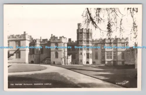 R808651 Warwick Castle. Der Besuchereingang. Walter Scott. Bradford. RP